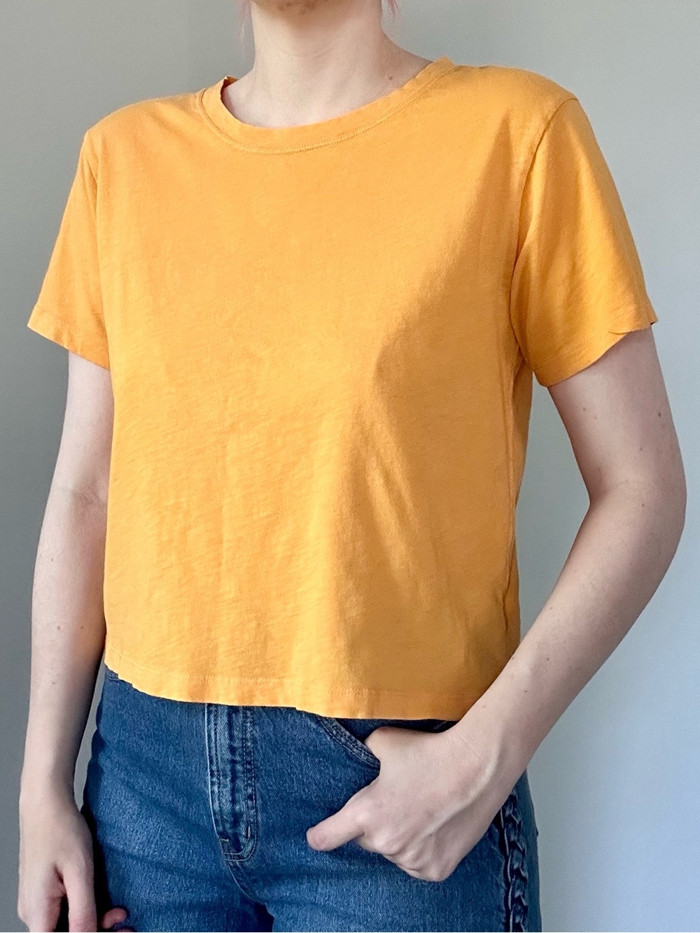 Athleta Boxy Short Sleeve Cropped T-Shirt in Sunrise Orange